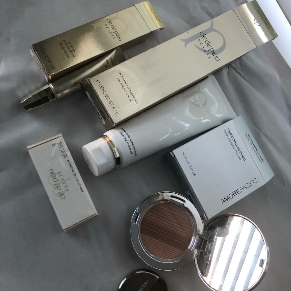 CLÉ DE PEAU BEAUTÉ Bundle + free gift! - Picture 1 of 8